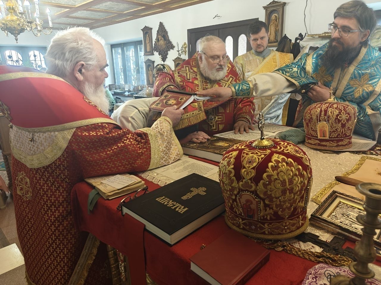 Святійший Патріарх Київський і Всієї Руси-України Никодим звершив хіротонію ієромонаха Євгенія (Скрипки) в Єпископа Бориспільського, вікарія Київської єпархії.